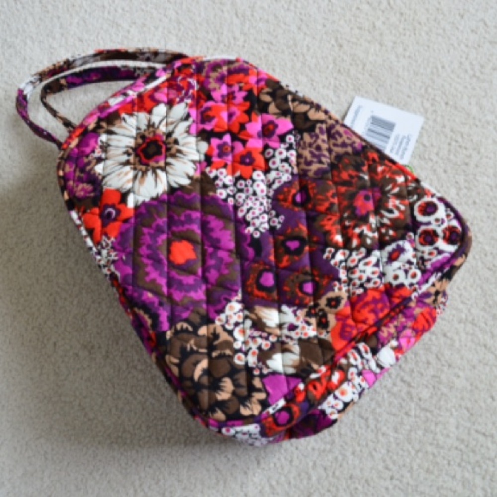 Vera Bradley lunch box in Rosewood